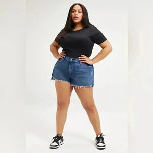 NWT Good  American GOOD ’90S SHORTS 20